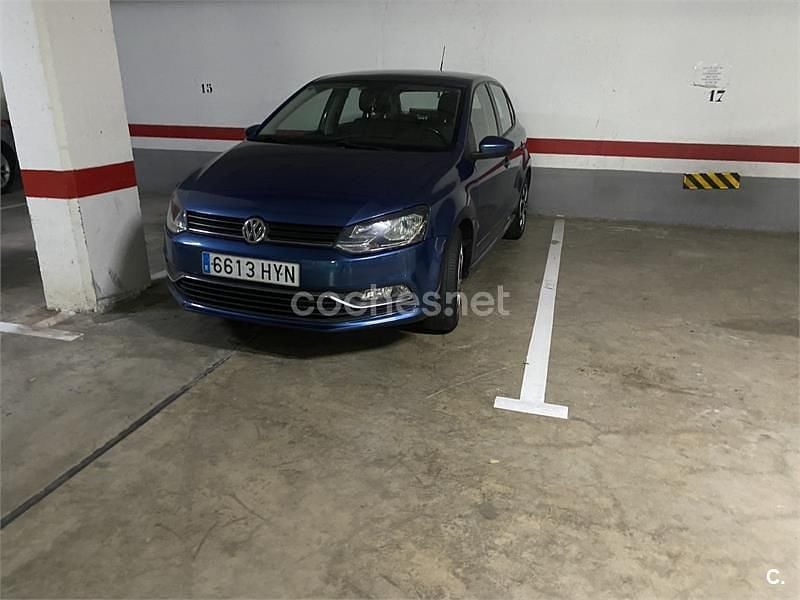 Azul Usado 2014 VW Polo Advance Berlina | 5500 € (Super precio) - Imagen 1/3