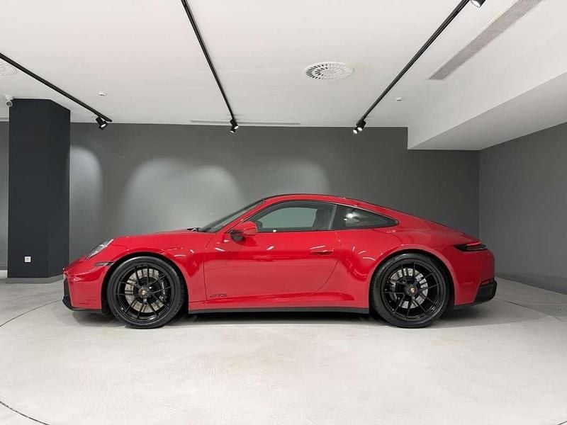 Usado Porsche 911 Carrera GTS 485 CV (356 kW) 2025 Rojo Coupe