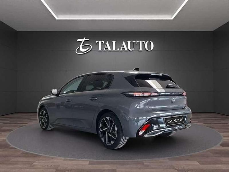 Usado Peugeot 308 Allure 131 CV (96 kW) 2024 Gris Berlina