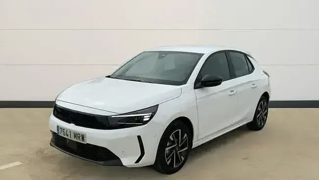 Usado Opel Corsa 100 CV (73 kW) 2024 Blanco Utilitario