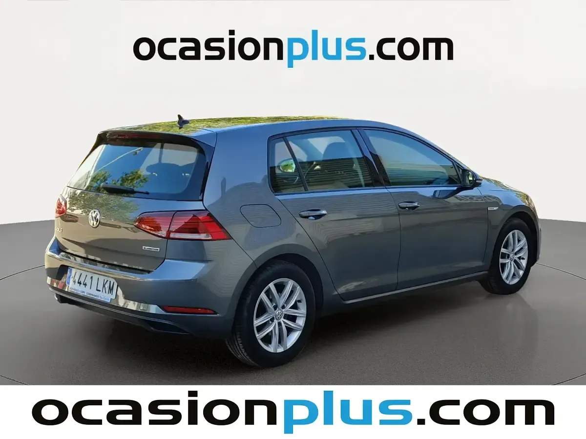 Occasion VW Golf VIII Business 130 PK (95 kW) 2020 Grijs