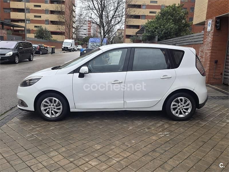 Usado Renault Scénic III Bose Edition 110 CV (80 kW) 2013 Blanco Monovolumen