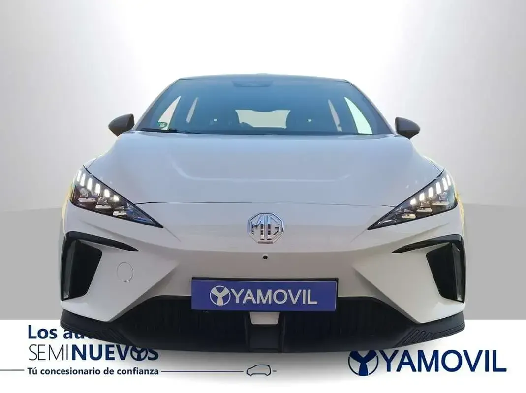 Usado MG MG4 EV Luxury 150 kW (204 CV) 2023 Blanco Utilitario