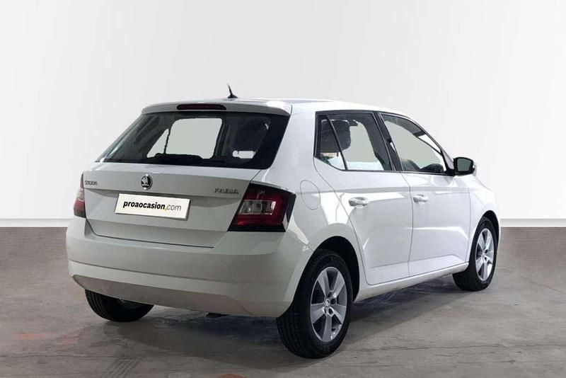 Usado Skoda Fabia Active 95 HP (69 kW) 2018 Branco Citadino