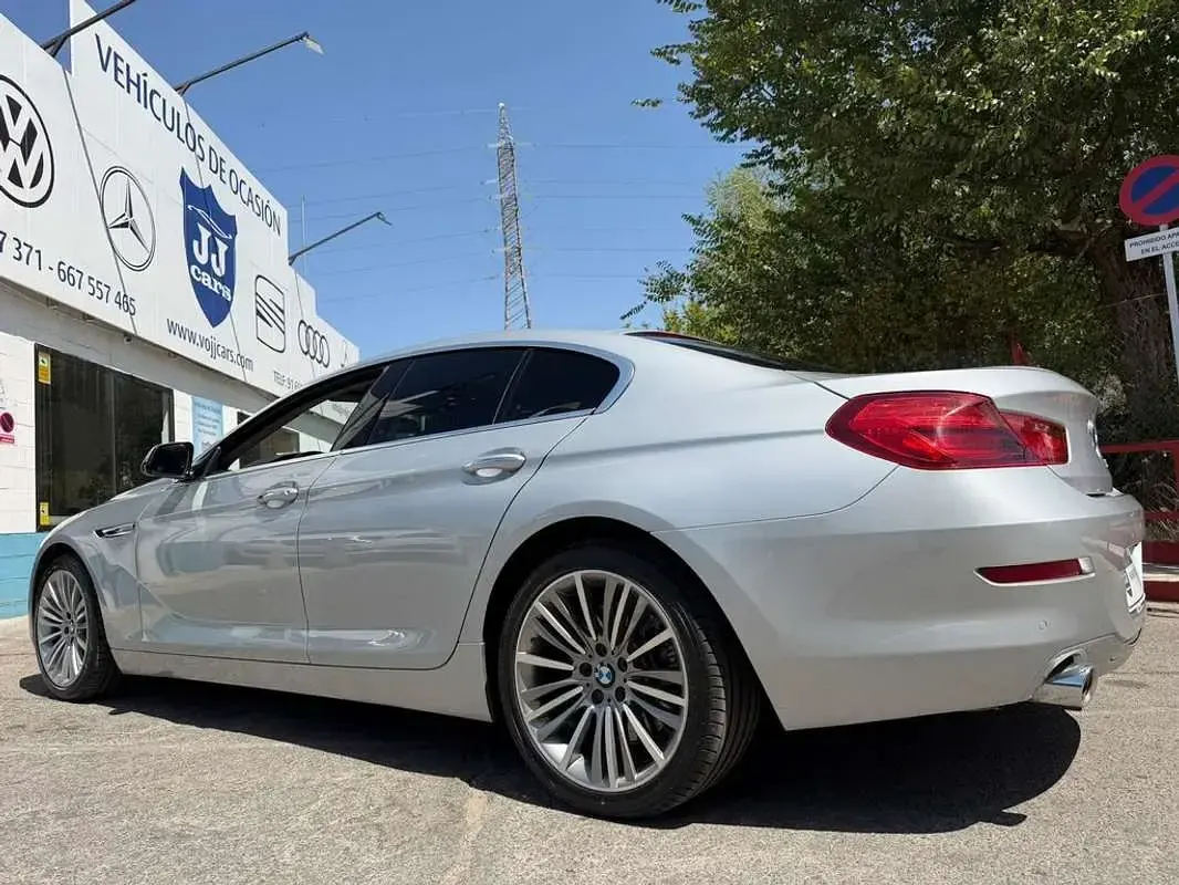 Usado BMW 640 Comfort Edition 313 CV (230 kW) 2015 Gris Coupe