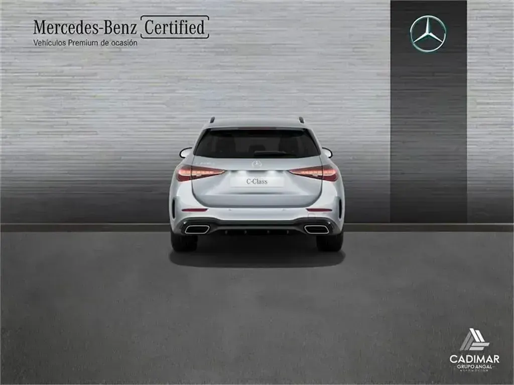 Usado Mercedes C220 200 CV (147 kW) 2025 Gris Familiar