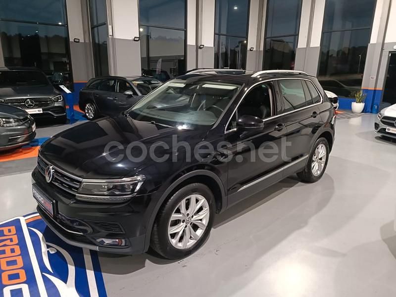 Usado VW Tiguan Sportline 190 CV (139 kW) 2018 Negro SUV