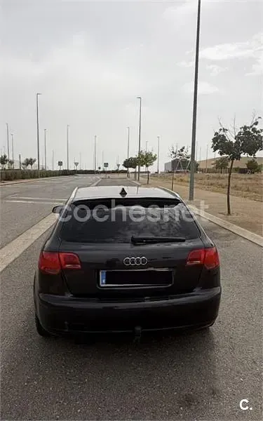 Usado Audi A3 Ambition 105 CV (77 kW) 2006 Negro Utilitario