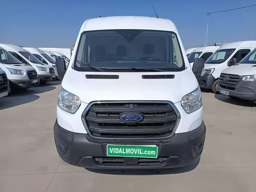 Usado Ford Transit 131 CV (96 kW) 2021 Blanco Van