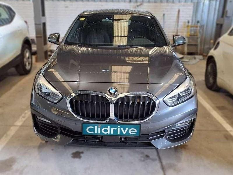 Usado BMW 118 Performance 150 CV (110 kW) 2020 Gris Utilitario