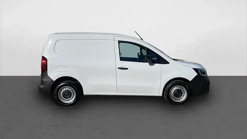 Usado Renault Kangoo 75 CV (55 kW) 2025 Blanco Monovolumen