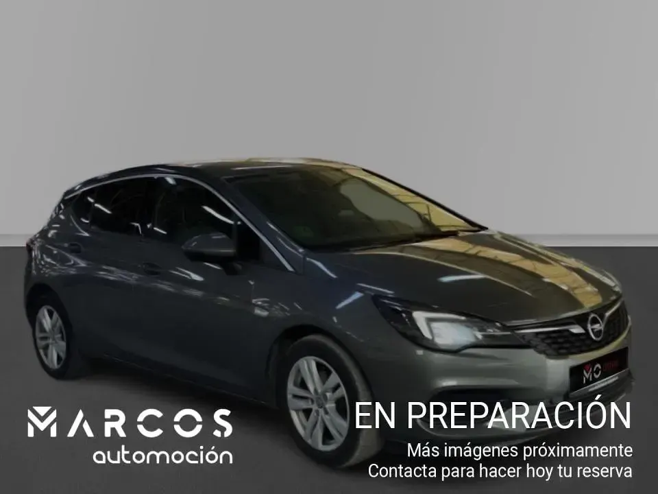 Usado Opel Astra Elegance 122 CV (89 kW) 2020