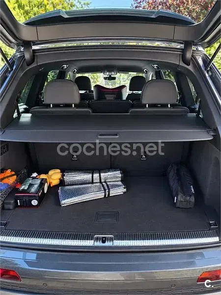 Usado Audi Q7 S-Line 231 CV (169 kW) 2021 Gris / plata SUV
