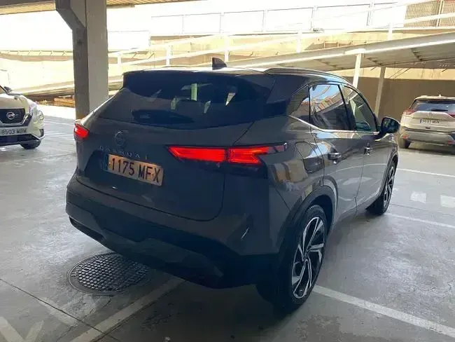 Usado Nissan Qashqai Tekna+ 158 CV (116 kW) 2023 Gris SUV