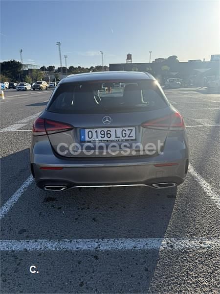Usado Mercedes A180 136 CV (100 kW) 2020 Gris / plata Berlina