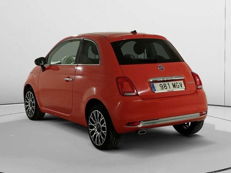 Usado Fiat 500 Dolcevita 69 CV (50 kW) 2023 Rojo Utilitario