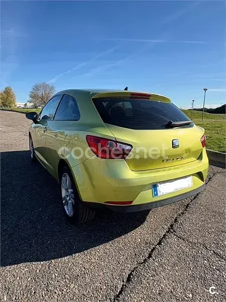 Usado Seat Ibiza SC Sport 85 CV (62 kW) 2009 Verde Utilitario
