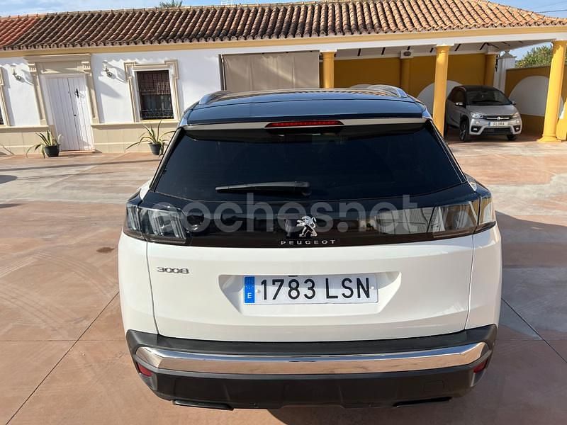 Usado Peugeot 3008 Allure 130 HP (95 kW) 2021 Branco SUV