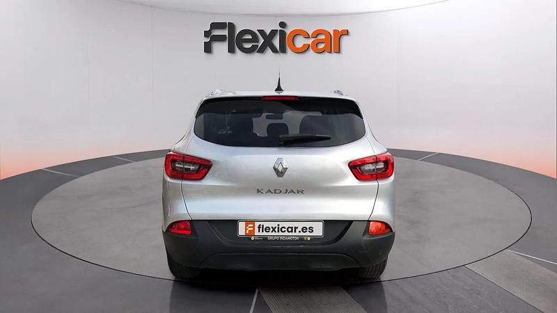 Usado Renault Kadjar Zen 131 CV (96 kW) 2018 Gris SUV