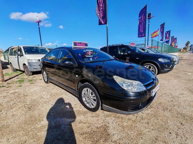 Usado Citroën C5 Attraction 110 HP (80 kW) 2007 Preto Sedan