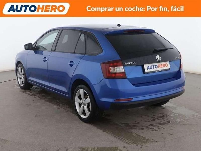 Usado Skoda Rapid Ambition 110 CV (80 kW) 2016 Azul Utilitario