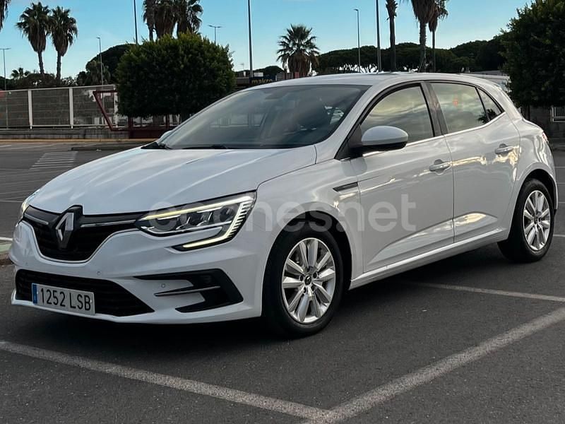 Usado Renault Mégane IV Business 115 CV (84 kW) 2021 Blanco Berlina