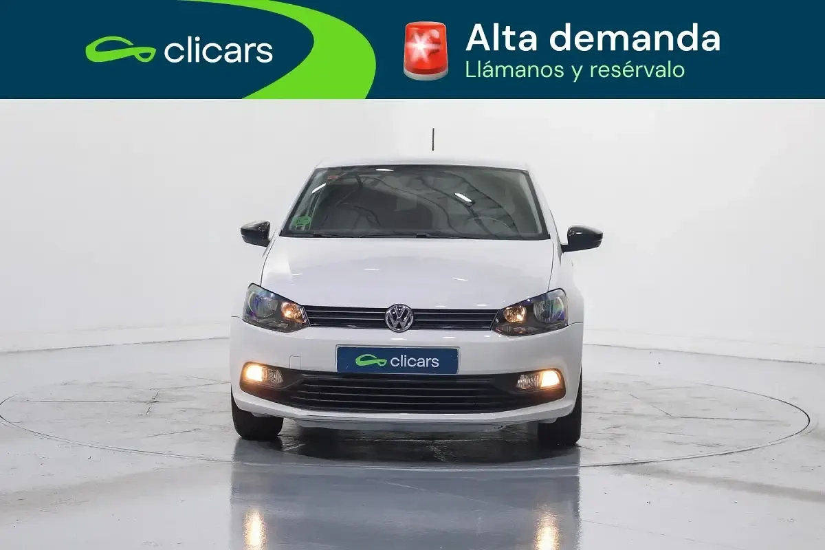 Usado VW Polo Advance 75 CV (55 kW) 2018 Blanco Utilitario