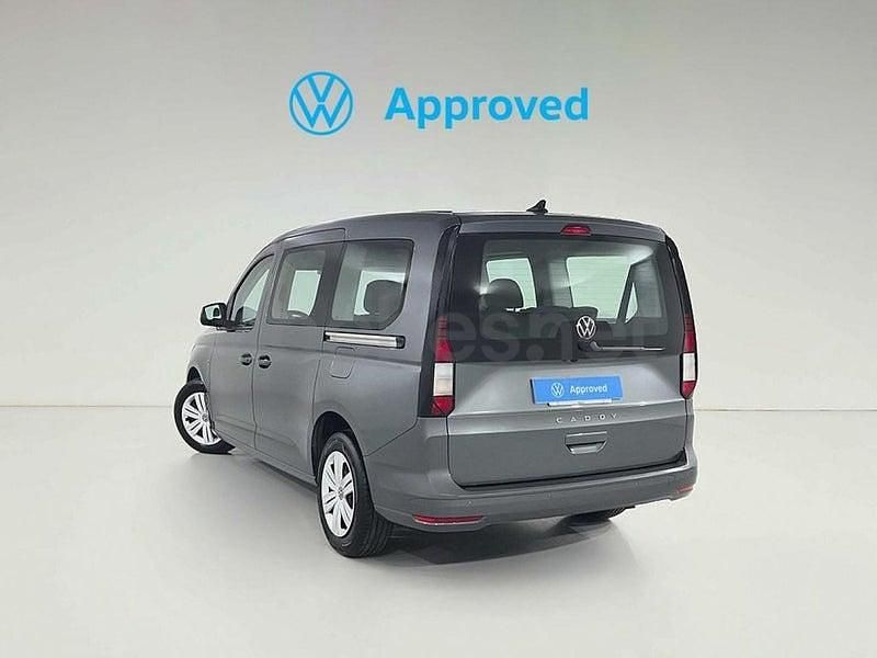 Usado VW Caddy Maxi 102 CV (75 kW) 2024 Gris / plata Monovolumen