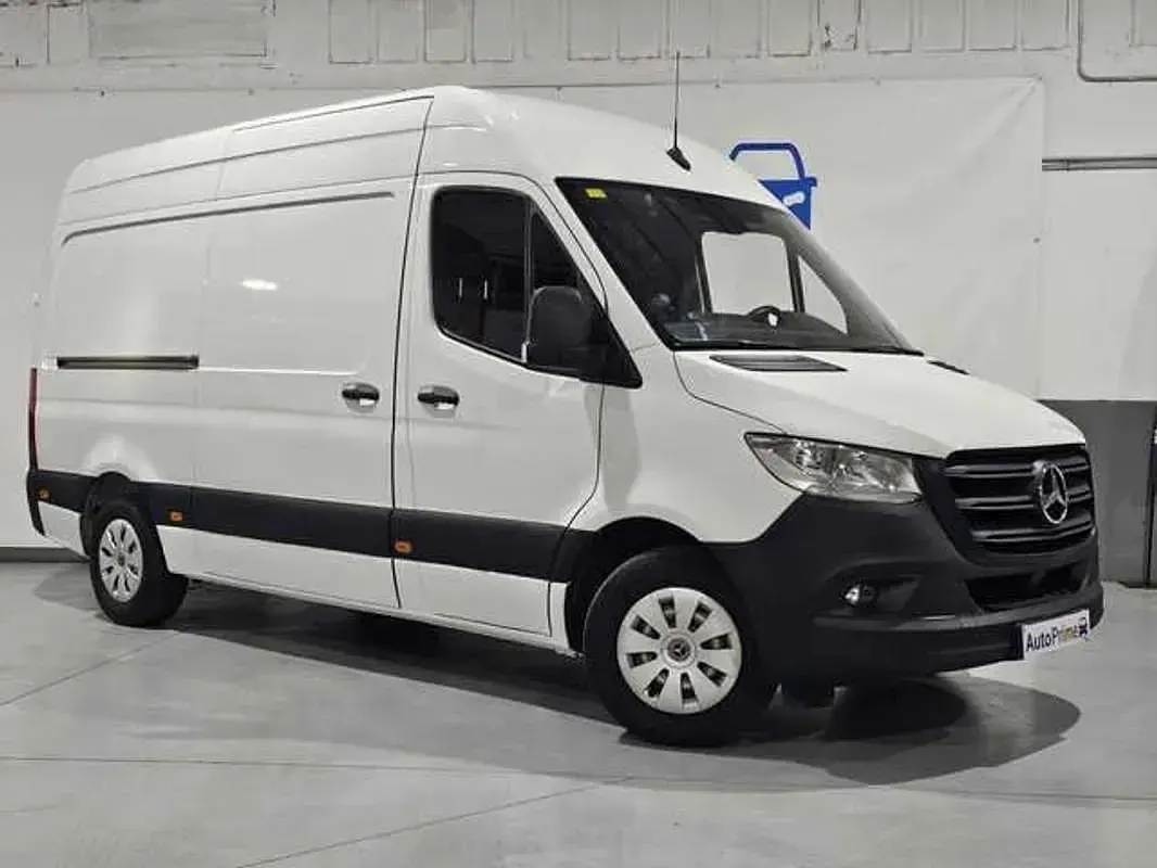Usado Mercedes Sprinter 114 CV (83 kW) 2019 Blanco Van