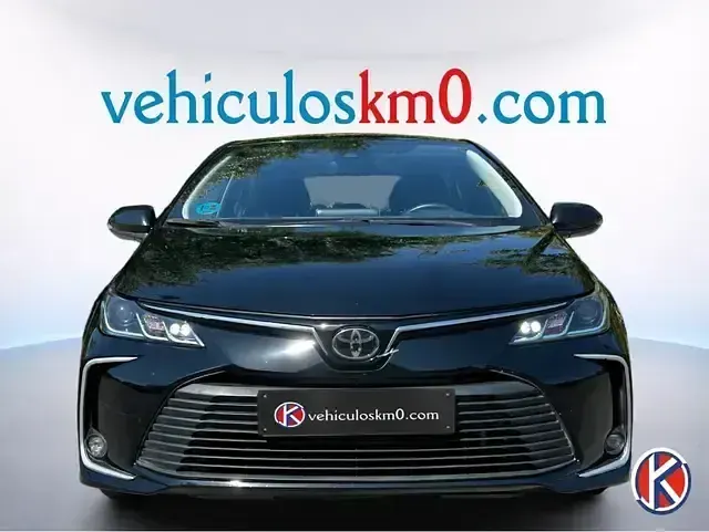 Usado Toyota Corolla Sol 125 CV (91 kW) 2023 Negro Berlina