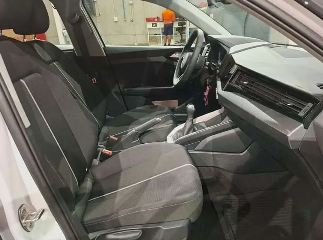 Nuevo Audi A1 Sportback 95 CV (69 kW) 2026 Blanco Utilitario