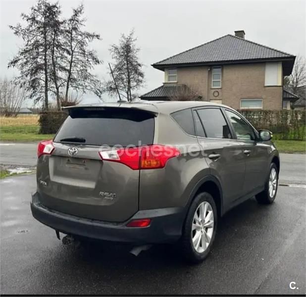 Usado Toyota RAV4 Executive 150 CV (110 kW) 2014 Beige SUV