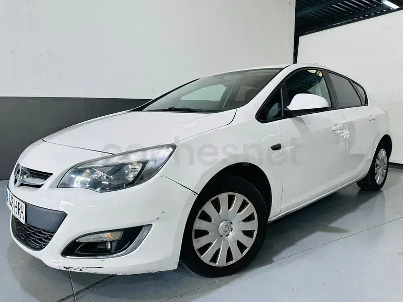 Brugt Opel Astra Excellence 110 HK (80 kW) 2014 Hvid Stationcar