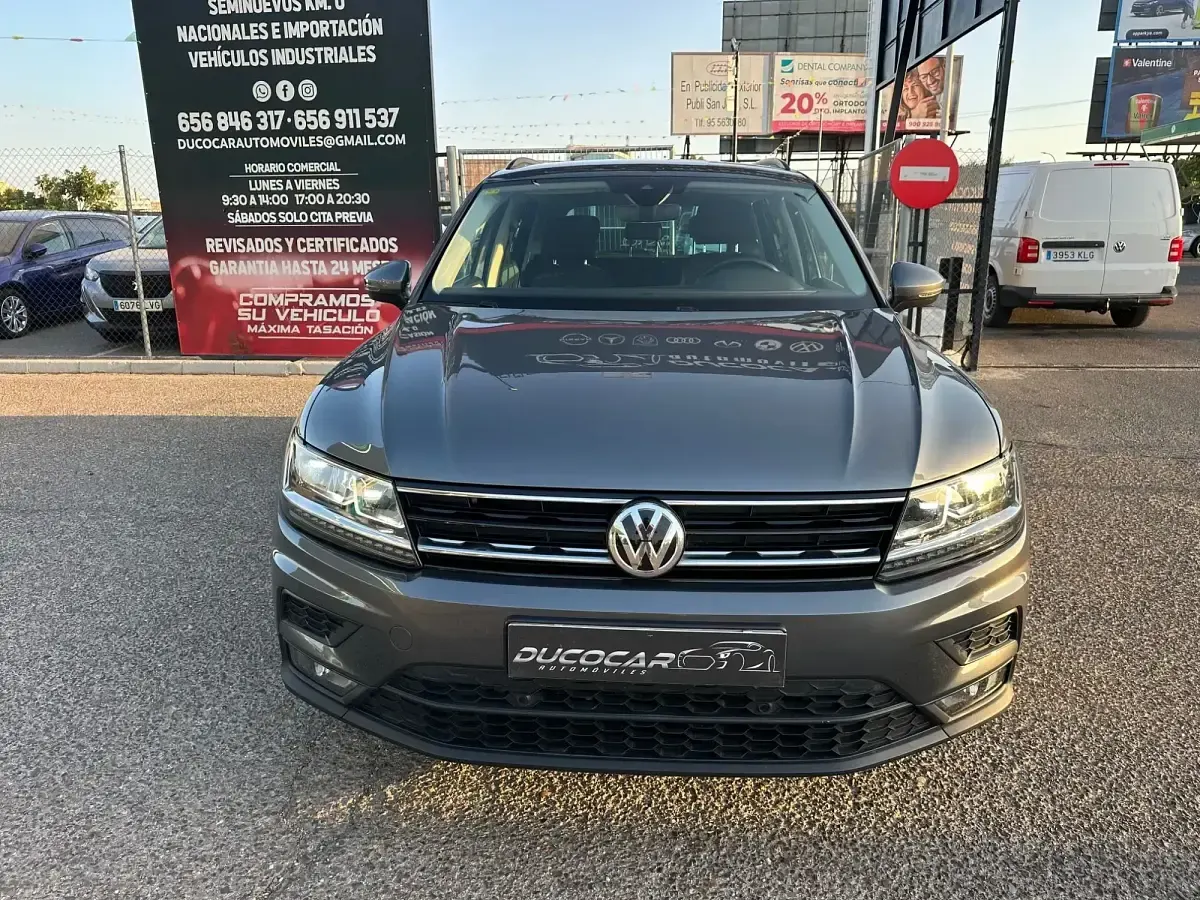 Usado VW Tiguan Life 150 HP (110 kW) 2021 Cinzento SUV