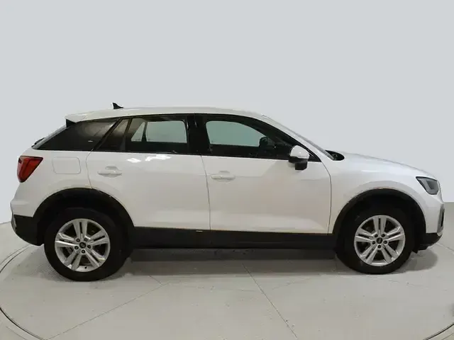 Usado Audi Q2 Advanced Plus 116 CV (85 kW) 2023 Blanco SUV