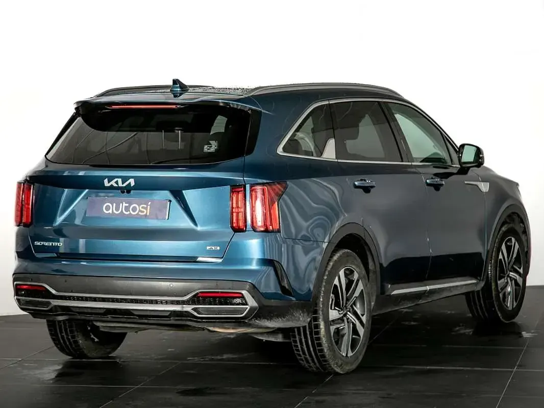 Usado Kia Sorento 194 CV (142 kW) 2023 Azul SUV