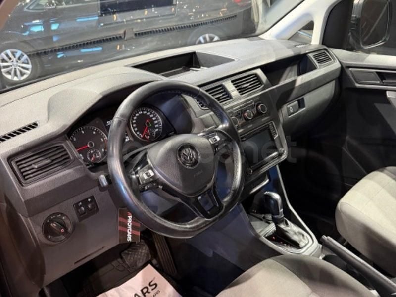 Usado VW Caddy 102 CV (75 kW) 2016 Gris / plata Monovolumen
