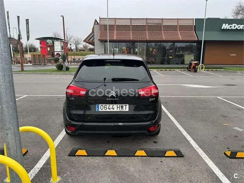 Usado Citroën C4 Picasso Seduction 120 CV (88 kW) 2014 Negro Monovolumen