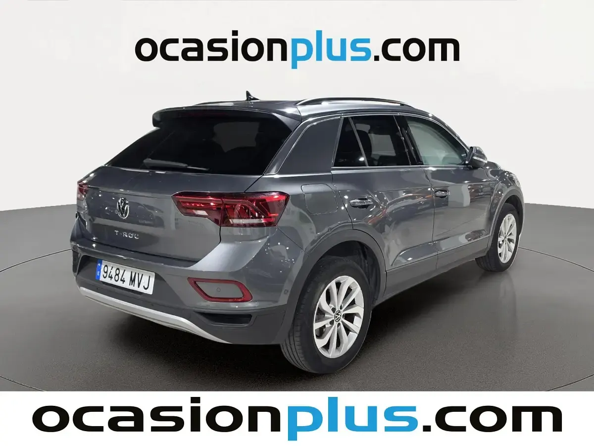 Usado VW T-Roc Life 115 CV (84 kW) 2024 Gris SUV
