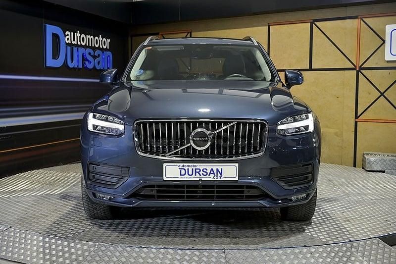 Usado Volvo XC90 Momentum 235 CV (172 kW) 2021 Gris / plata SUV