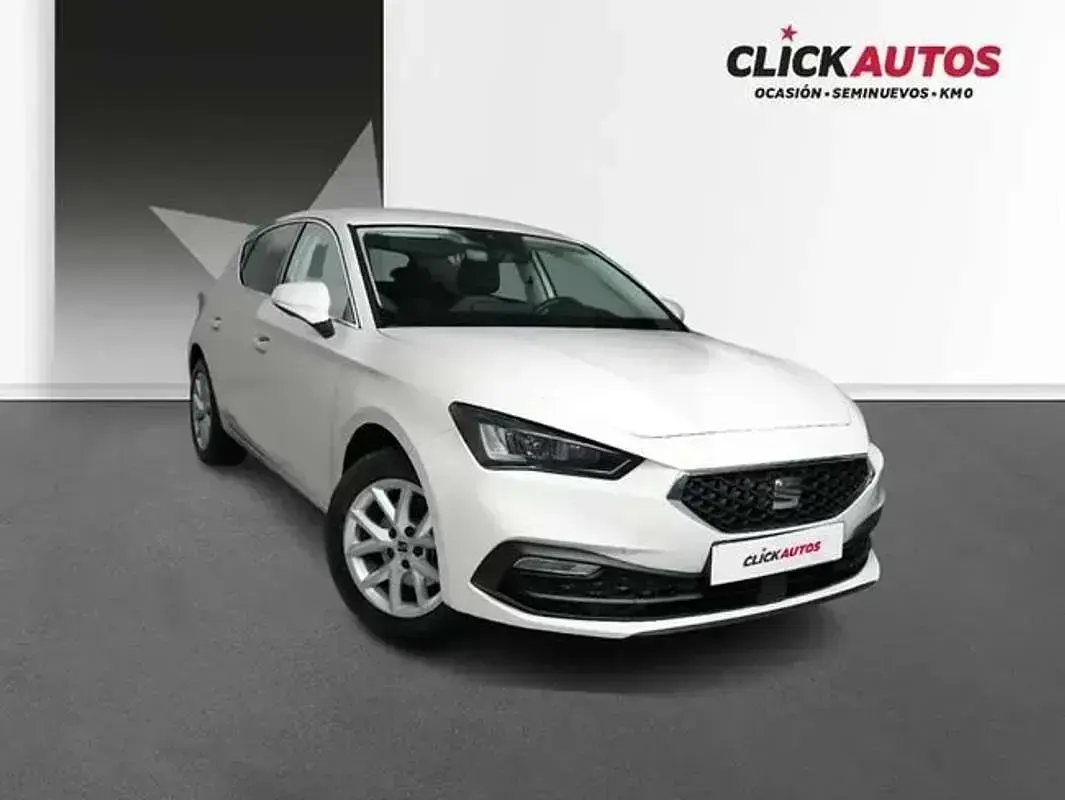 Usado Seat Leon Style 116 CV (85 kW) 2025 Blanco Berlina