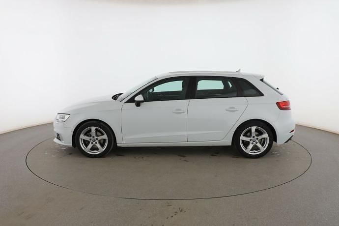 Käytetty Audi A3 Sport 150 HP (110 kW) 2017