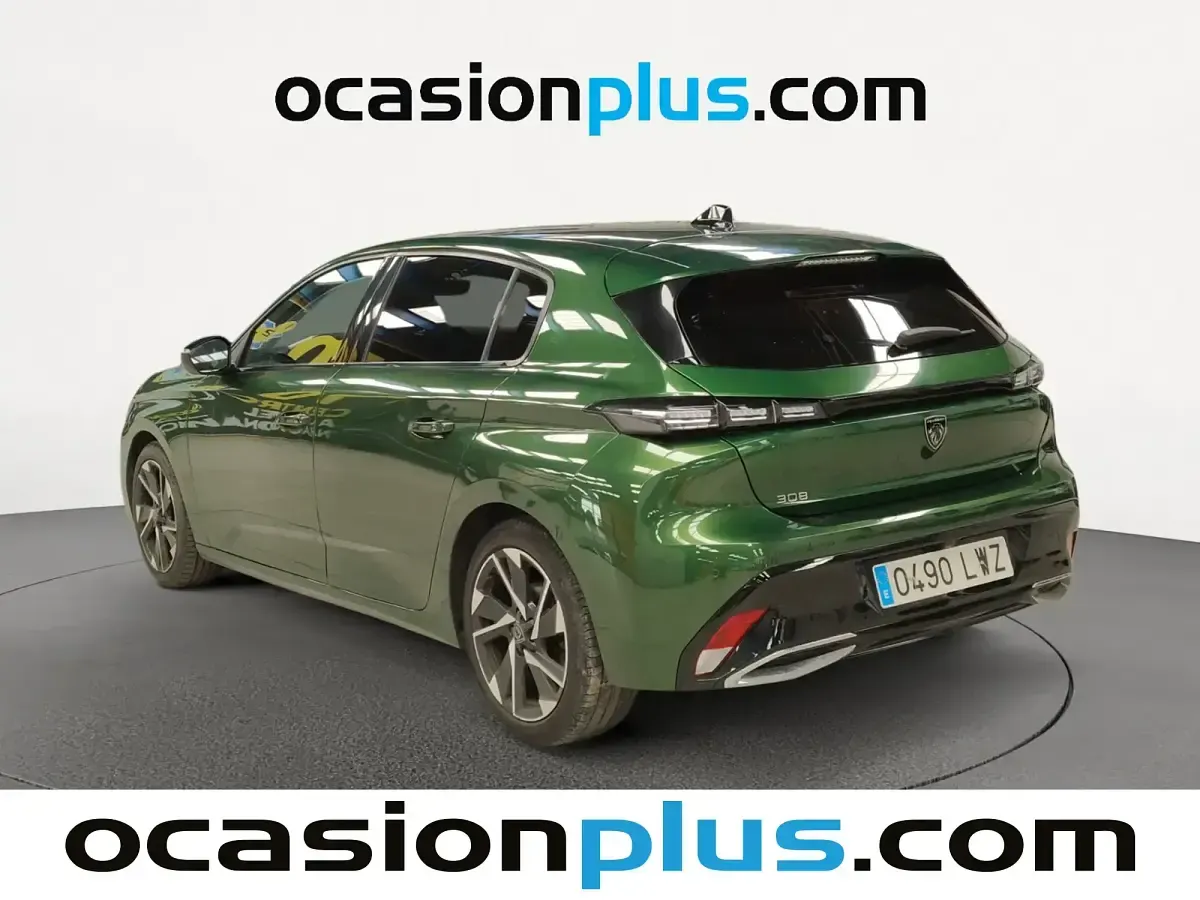 Usado Peugeot 308 Allure 130 CV (95 kW) 2022 Verde Berlina