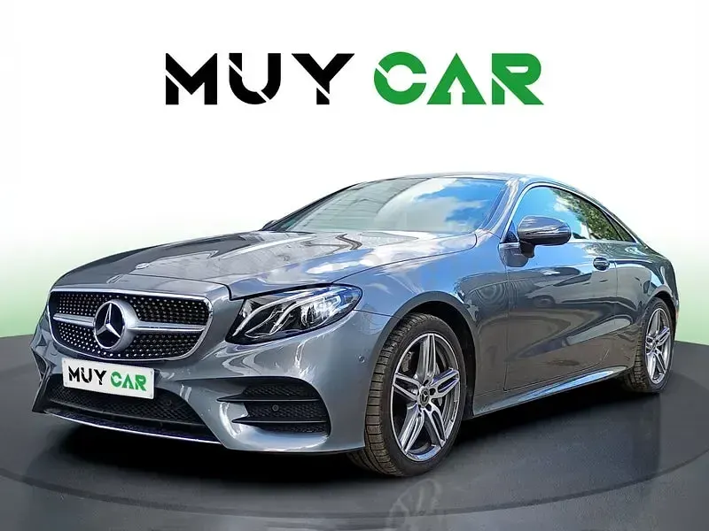 Usado Mercedes E350 299 CV (219 kW) 2019 Gris / plata Coupe