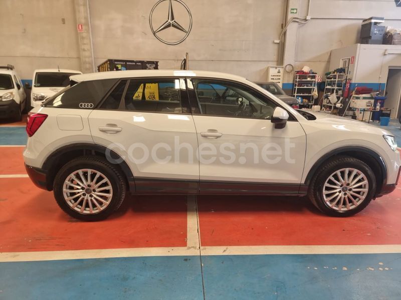 Usado Audi Q2 Design 116 CV (85 kW) 2019 Blanco SUV