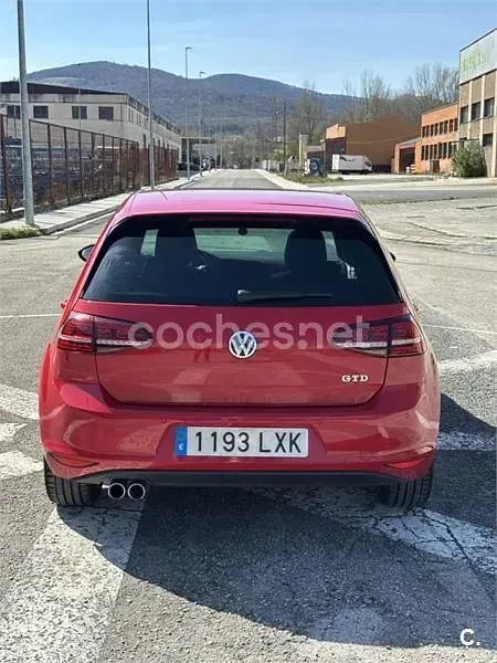 Usado VW Golf VII GTD 184 CV (135 kW) 2014 Rojo Berlina