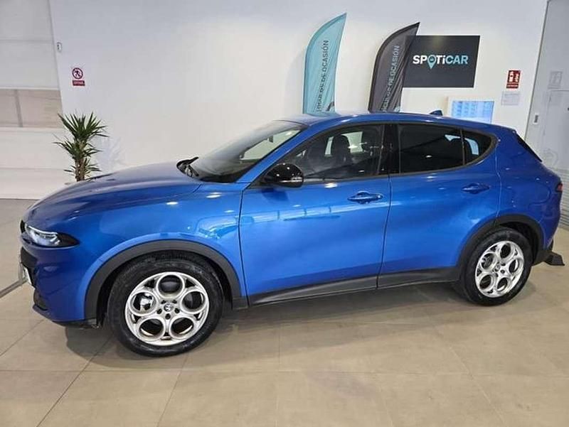 Usado Alfa Romeo Tonale Sprint 132 CV (97 kW) 2023 Azul SUV