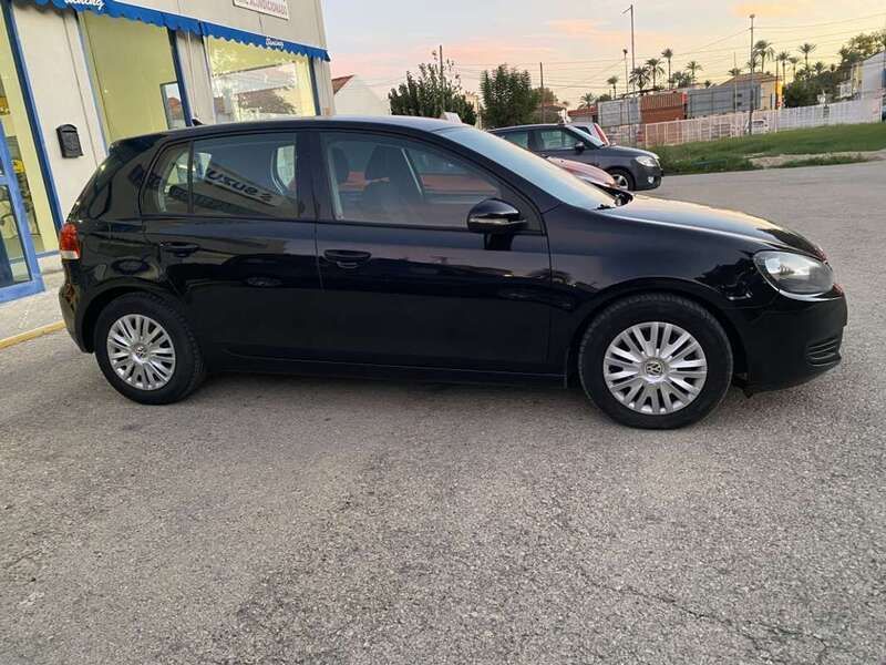 Usado VW Golf VI Advance 105 CV (77 kW) 2011 Negro Utilitario