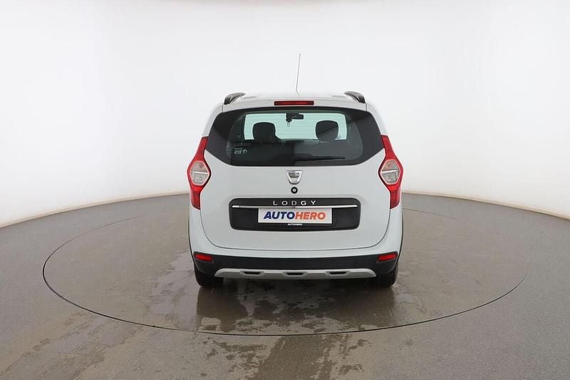 Usado Dacia Lodgy 107 CV (78 kW) 2018 Blanco Monovolumen