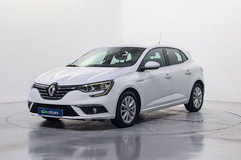 Usado Renault Mégane III Zen 130 CV (95 kW) 2016